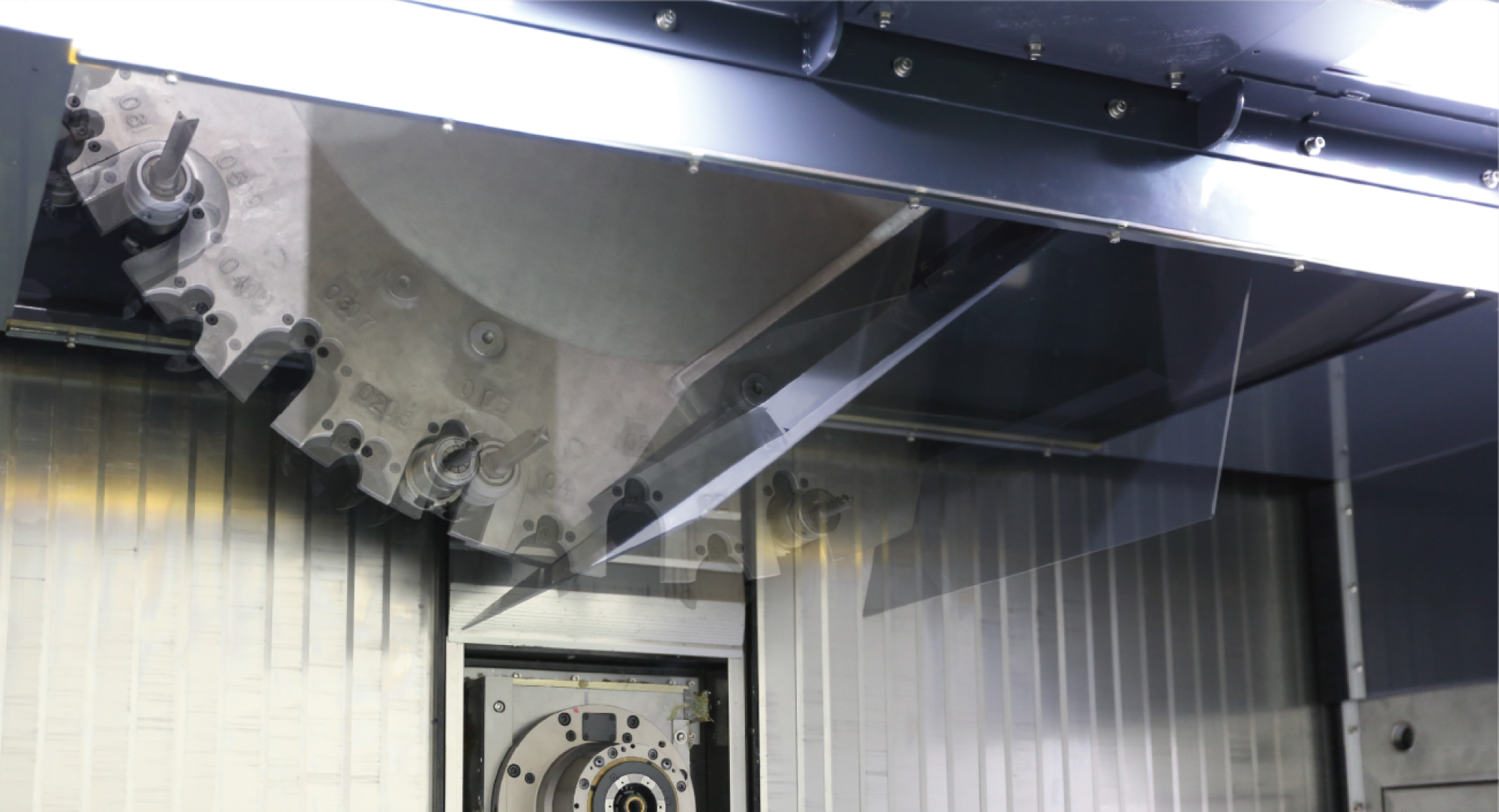 M1500-Double-layer-disc-type-tool-magazine